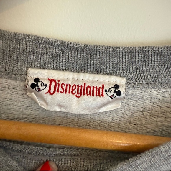 Vintage Y2K Heather Gray Disneyland New Year 2000 Crew Neck Sweatshirt Size L/XL - Picture 2 of 7
